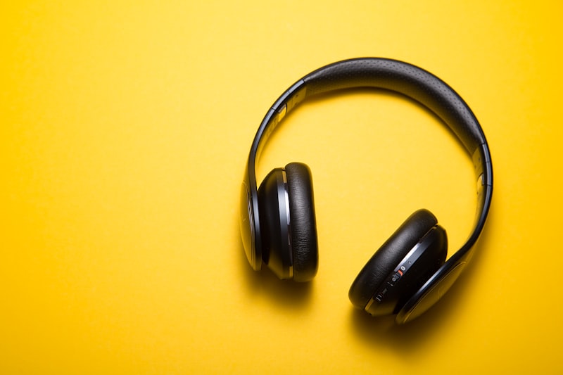 Nova Pro Noise-Cancel Headphones